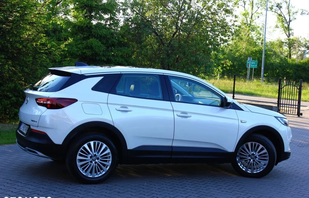Opel Grandland X cena 69900 przebieg: 145000, rok produkcji 2018 z Barwice małe 781